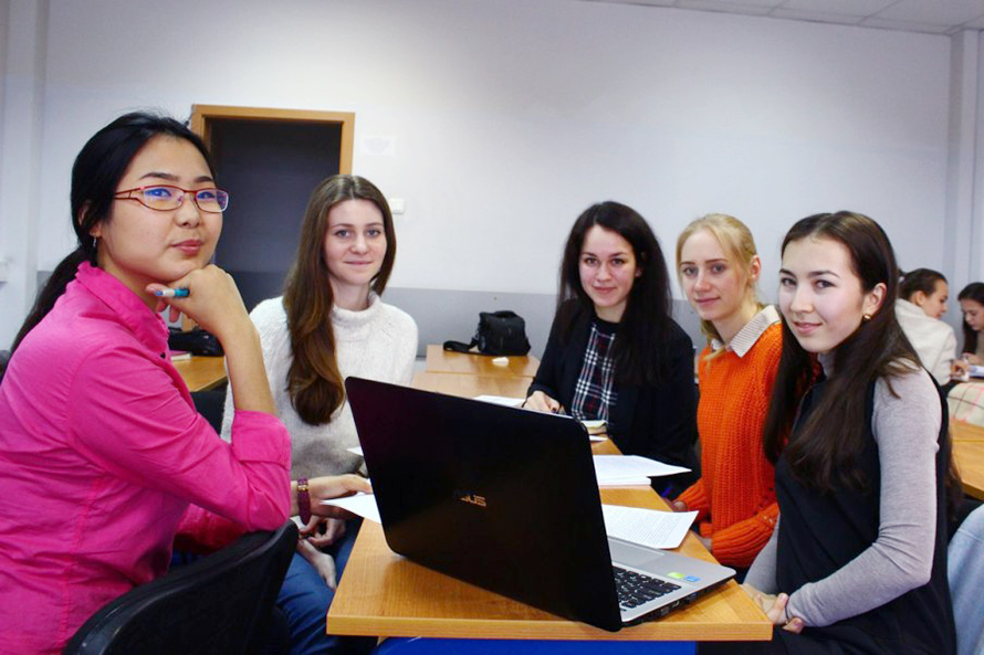 Kazakh Prospective Students Offered to Take HSE Entrance Exams in Astana and Almaty