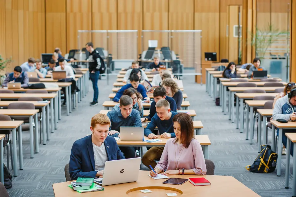 جامعة موسكو الوطنية للبحوث