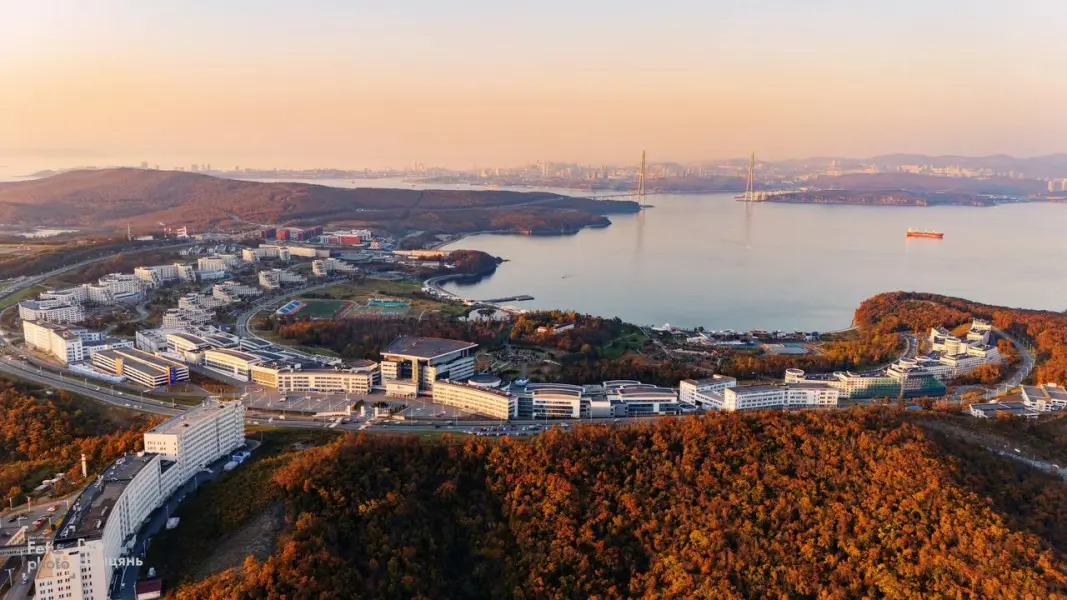 Донишгоҳи федералии Шарқи Дур