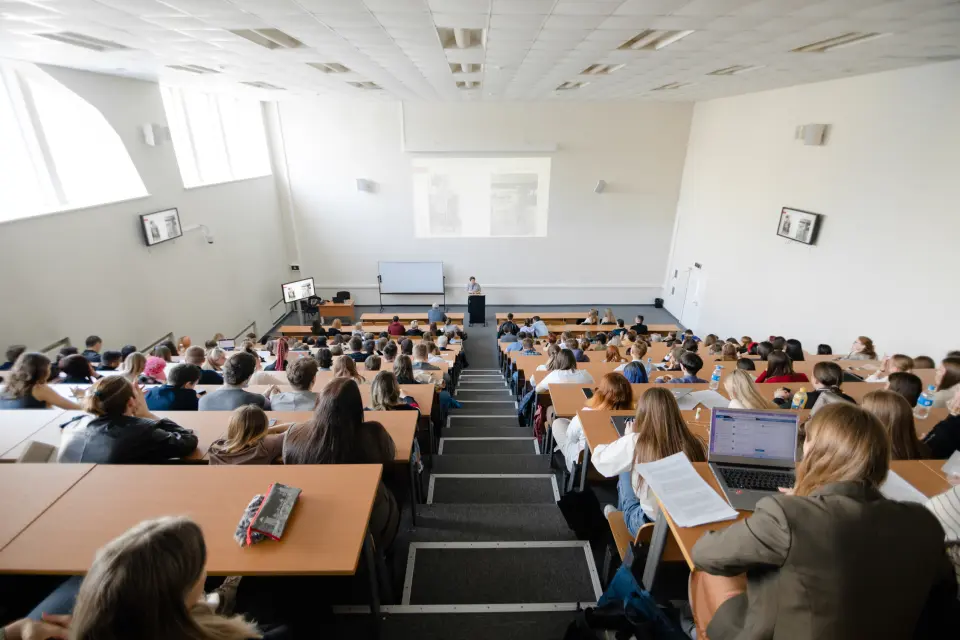 Донишгоҳи федералии Шарқи Дур