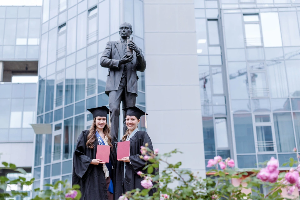 Istituto federale statale di istruzione superiore finanziato dal bilancio «Università statale delle telecomunicazioni di San Pietroburgo intitolata al professor M.A. Bonch-Bruevich»