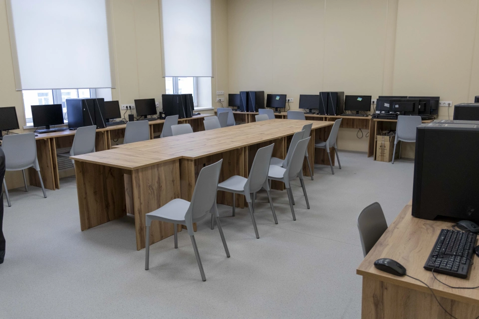 Institución educativa federal estatal presupuestaria de educación superior inclusiva «Universidad Estatal Rusa de Tecnologías Sociales»