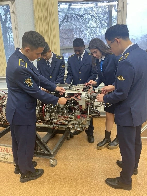 Institución Educativa Presupuestaria Federal Estatal de Educación Superior «Universidad Técnica Estatal de Aviación Civil de Moscú» (МГТУ ГА)