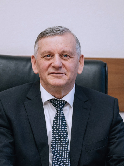 Батаев Анатолий Андреевич