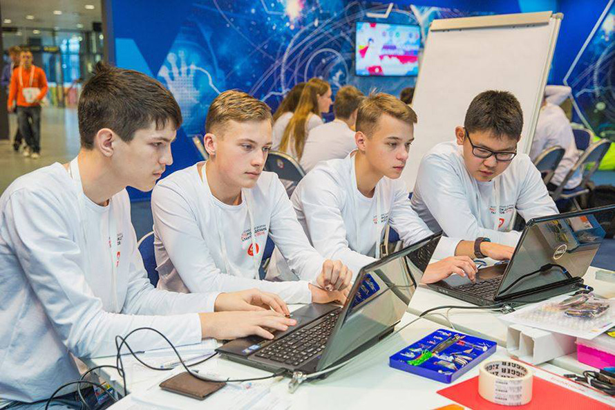 Kerjaya IT: Tempat belajar di Rusia