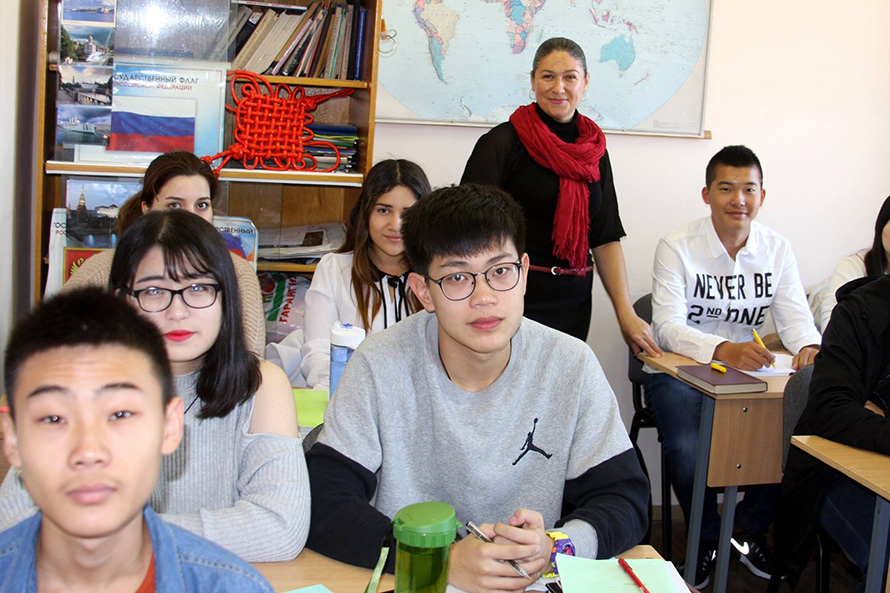 СПбПУ приглашает иностранных студентов в зимнюю школу