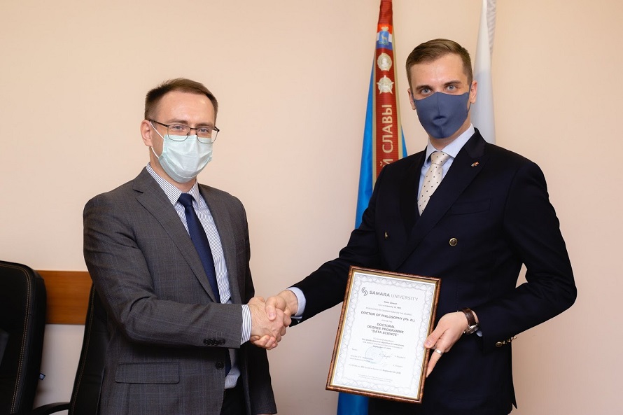 Young Swiss scientist receives a PhD degree from Samara University
